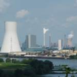 なぜ、昔は会社のためにと働いたか? 鍜治田流、現場への溶け込み方