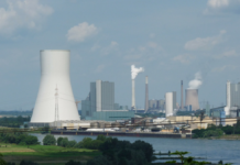 なぜ、昔は会社のためにと働いたか? 鍜治田流、現場への溶け込み方